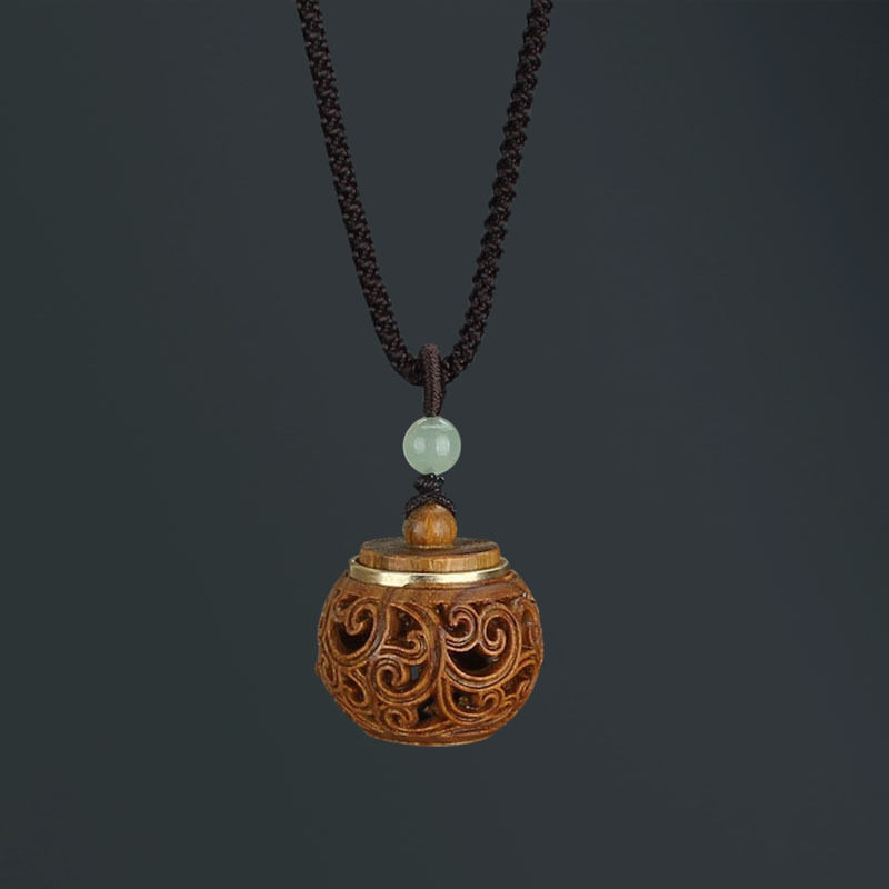 Collar de colgante de sándalo verde retro se puede abrir caja de píldoras de fragancia suéter de cadena colgante accesorios para hombres y mujeres