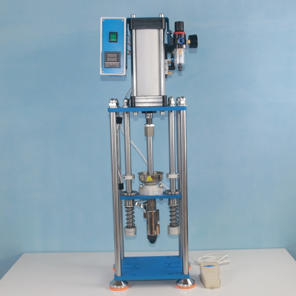 30克小型立式注塑机电线插头座注塑成型机塑胶颗粒冲击片打样实验