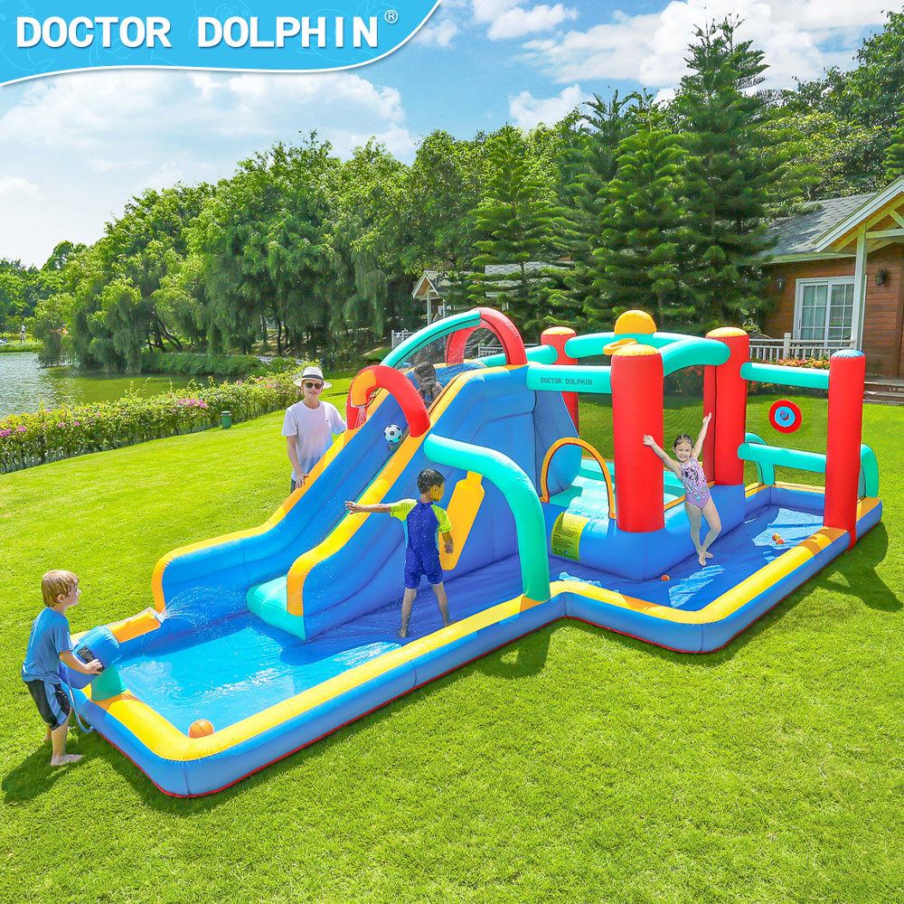 Doctor Delfín | Castillo inflable para exteriores, pequeño castillo con rociador de agua para niños, trampolín inflable doméstico y tobogán combinados, antideslizante
