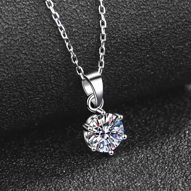 Live Broadcast Popular Classic 2 Carat Zircon Imitation Moissanite Six-Claw Necklace Accessible Luxury Cross-Border Clavicle Chain Pendant Jewelry