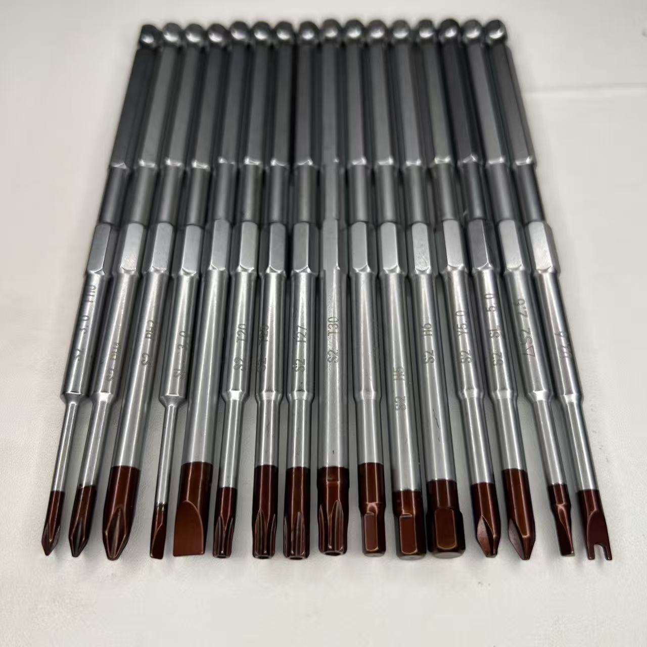 Schraubendrehersatz mit Magnet, Torx- und Schlitzköpfe