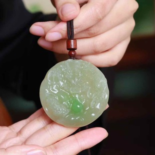 Jade Crafts Natural Xinjiang Hetian Jade Qinghai Material Old Material Qiao Cui Color Longteng Prosperity Pendant for Men and Women