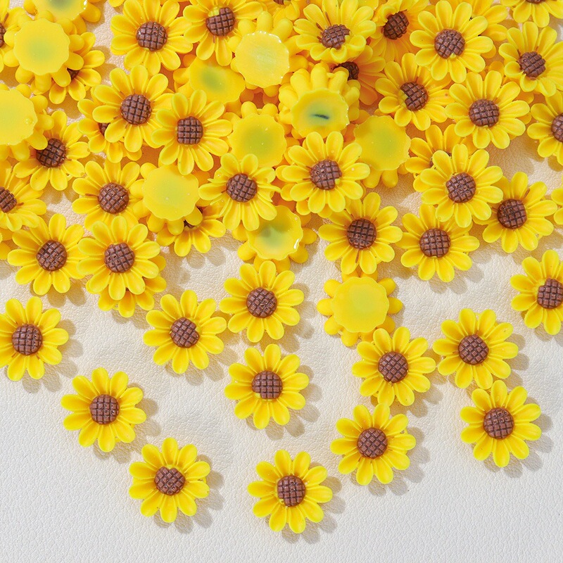 12mm Small Daisy Sunflower Flower Nail Art Accessories Nail Decoration Accessories Handmade DIY Hairpin Earring Accessories