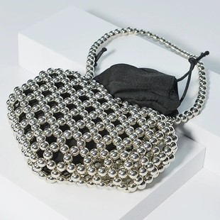 �¿��U�մ���ٴ�r���������ð����Ҹ�°������yɫ�����������