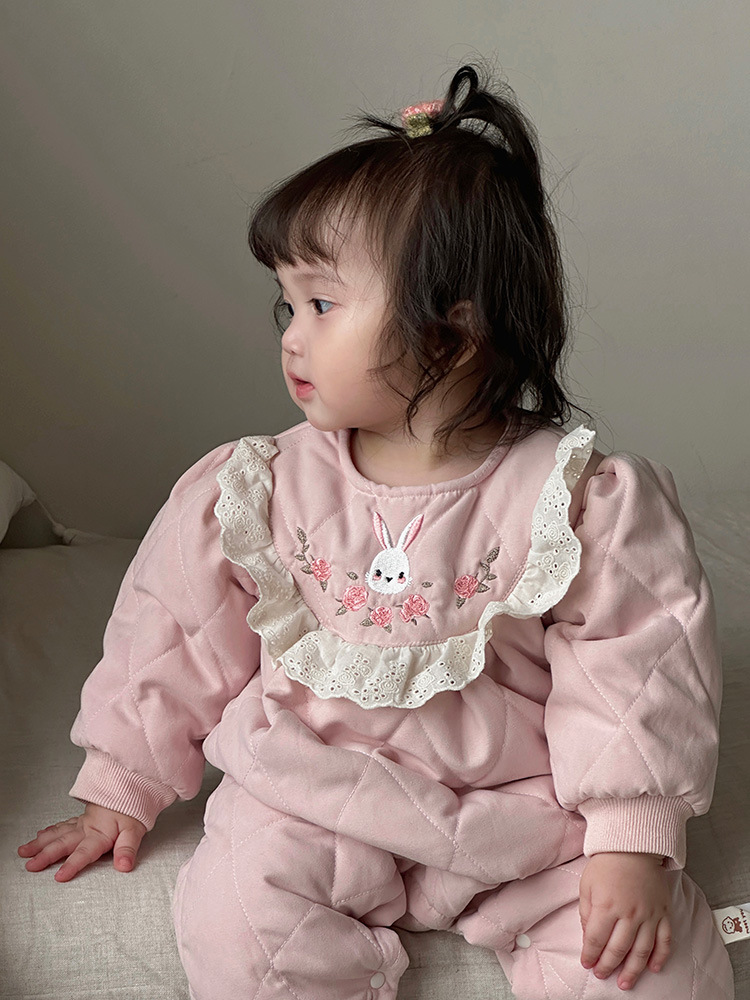 Ropa de bebé Ropa de otoño e invierno Ropa de bebé de una pieza Princesa más algodón acolchado de terciopelo Ropa de algodón súper linda para bebés Ropa de salida de invierno