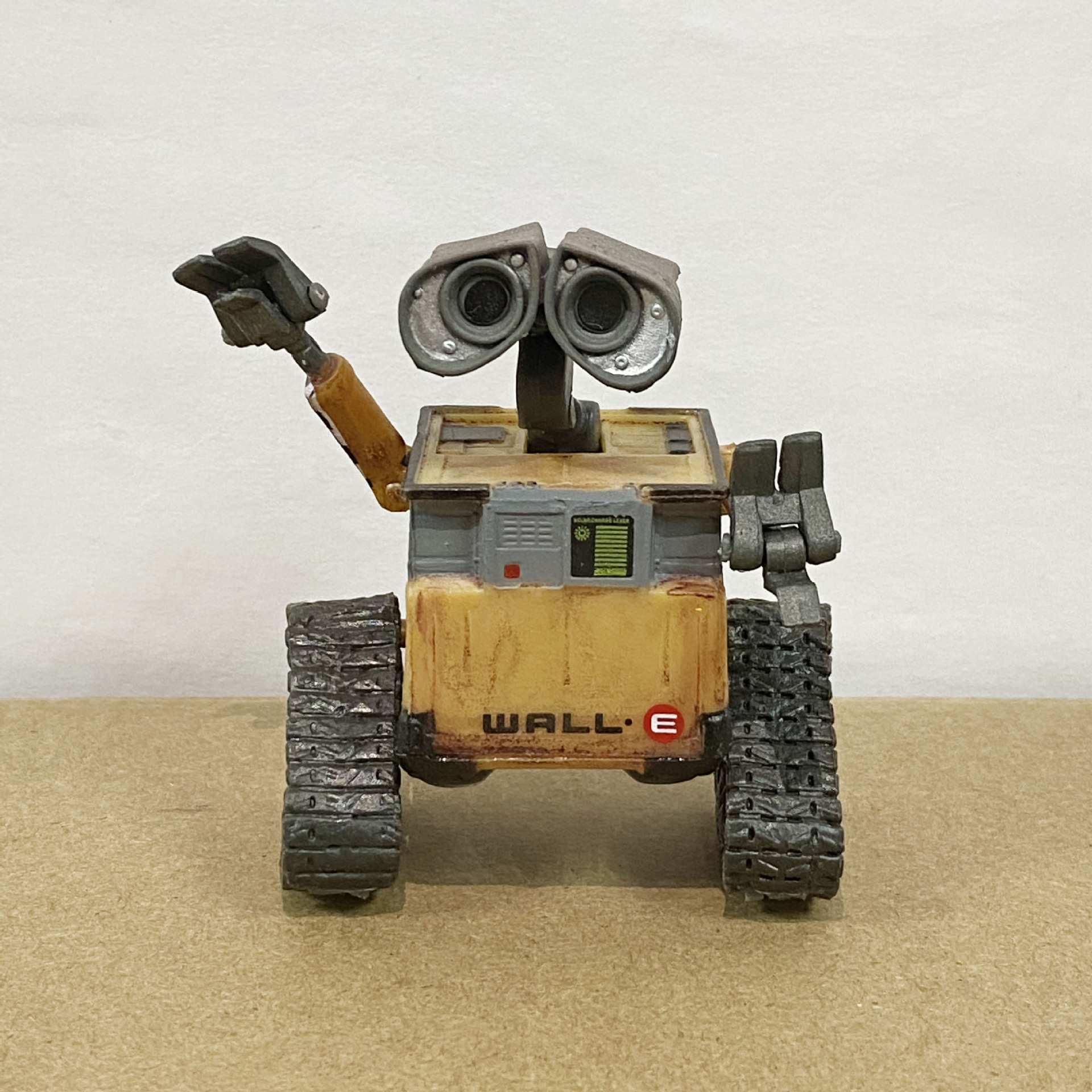 이전 버전의 Wally (컬러 박스)