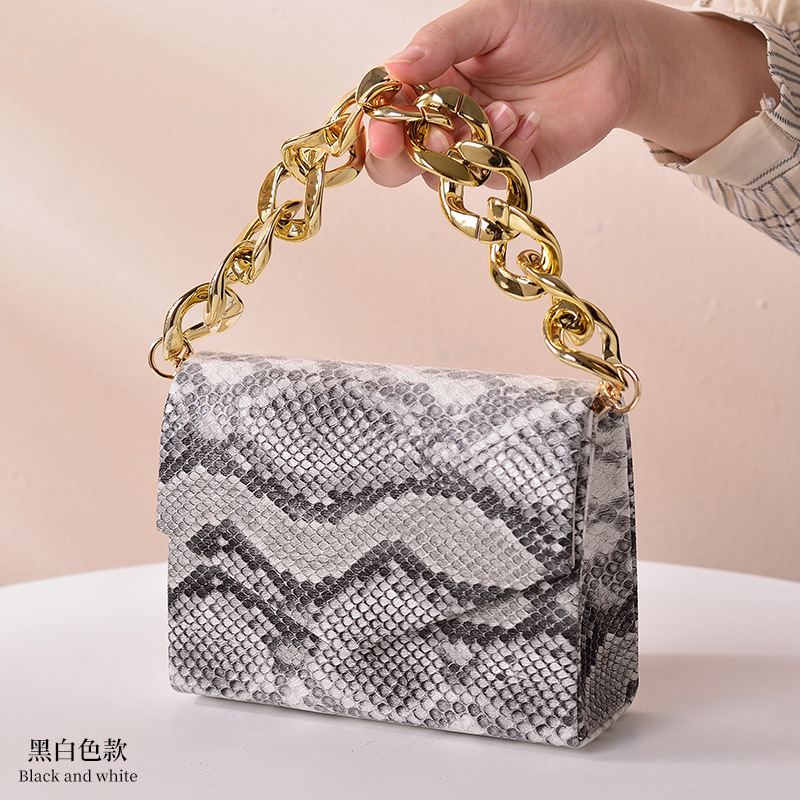 Creativa nicho de moda serpentina bolsa de estilo europeo y americano cadena patrón animal bolsa cruzada-frontera bolso de noche de las mujeres