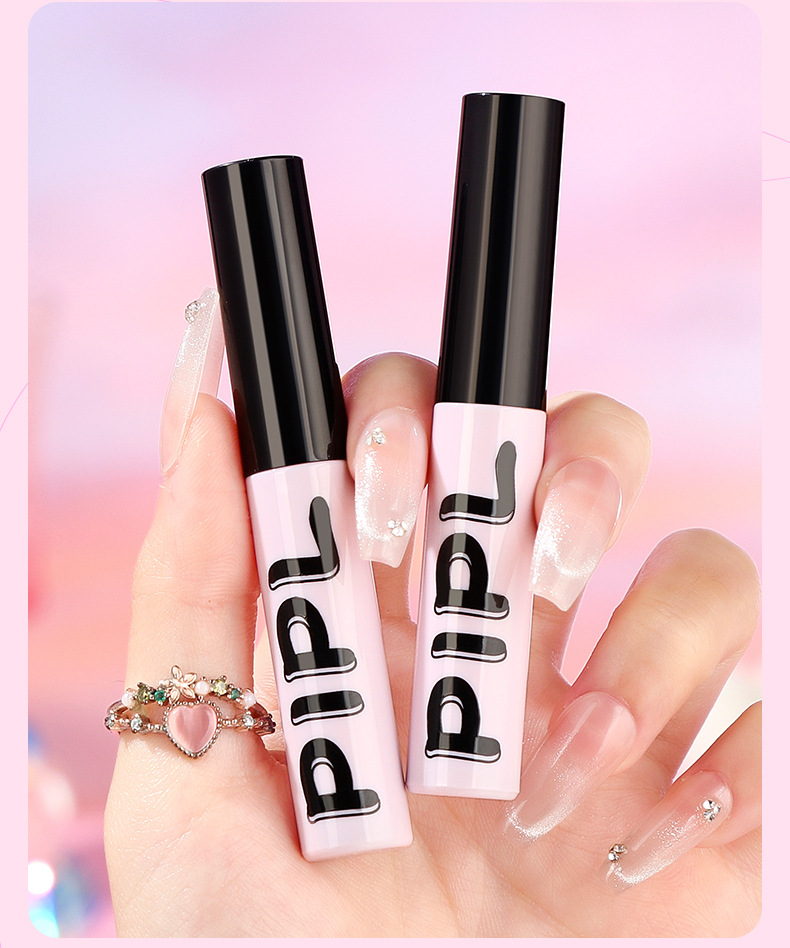 PIPL Soft Mist Eyebrow Dye is long-lasting, does not smudge easily, and does not cause smudging. Each eyebrow is distinct and wild. This eyebrow cream is suitable for women to cross borders undefined