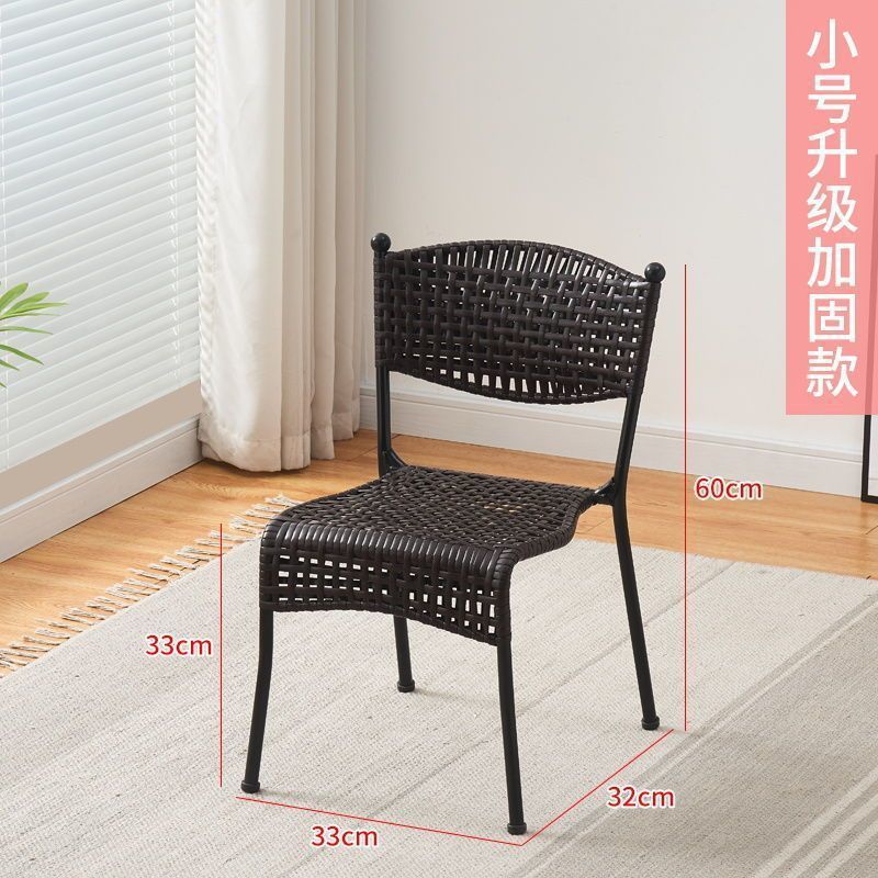 작은 어두운 색상의 강화 등받이 의자, 좌석 높이 32cm, 단가