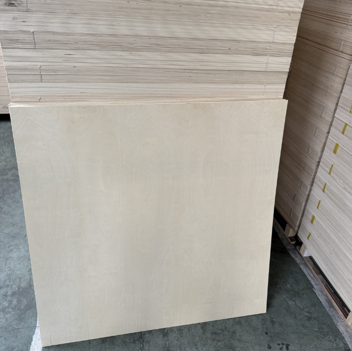 现货杨木板胶合板三合板激光切割板高品质工艺品板涂鸦板薄木板片