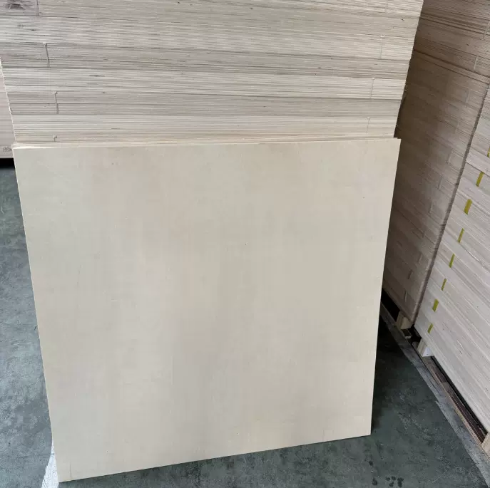 现货杨木板胶合板三合板激光切割板高品质工艺品板涂鸦板薄木板片