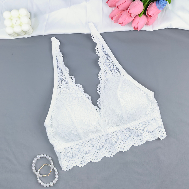 Bra transfronterizo sin anillo de acero conjunto de pecho pequeño atractivo de pecho colateral ajustable ropa interior sujetador de niña