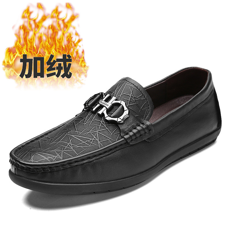 2025 nueva capa superior de piel de vaca de gran tamaño guisantes zapatos negros de suela blanda papá zapatos casuales de moda para hombres zapatos de conducción cómodos para hombres