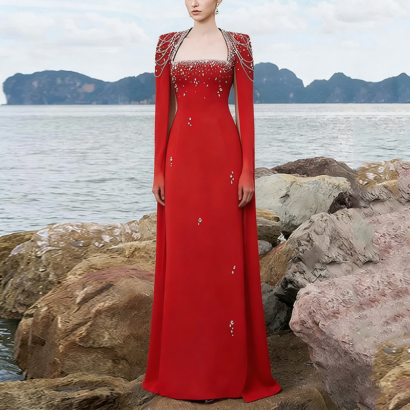 Elegant and Grand Banquet Gown 2026 New Style with Heavy Beading, Chain-Style Shawl Sleeves, and Floor-Length Dress