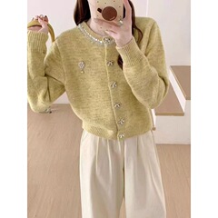 法式温柔重工珍珠蝴蝶结排扣针织开衫女秋冬新款宽松毛衣外套上衣