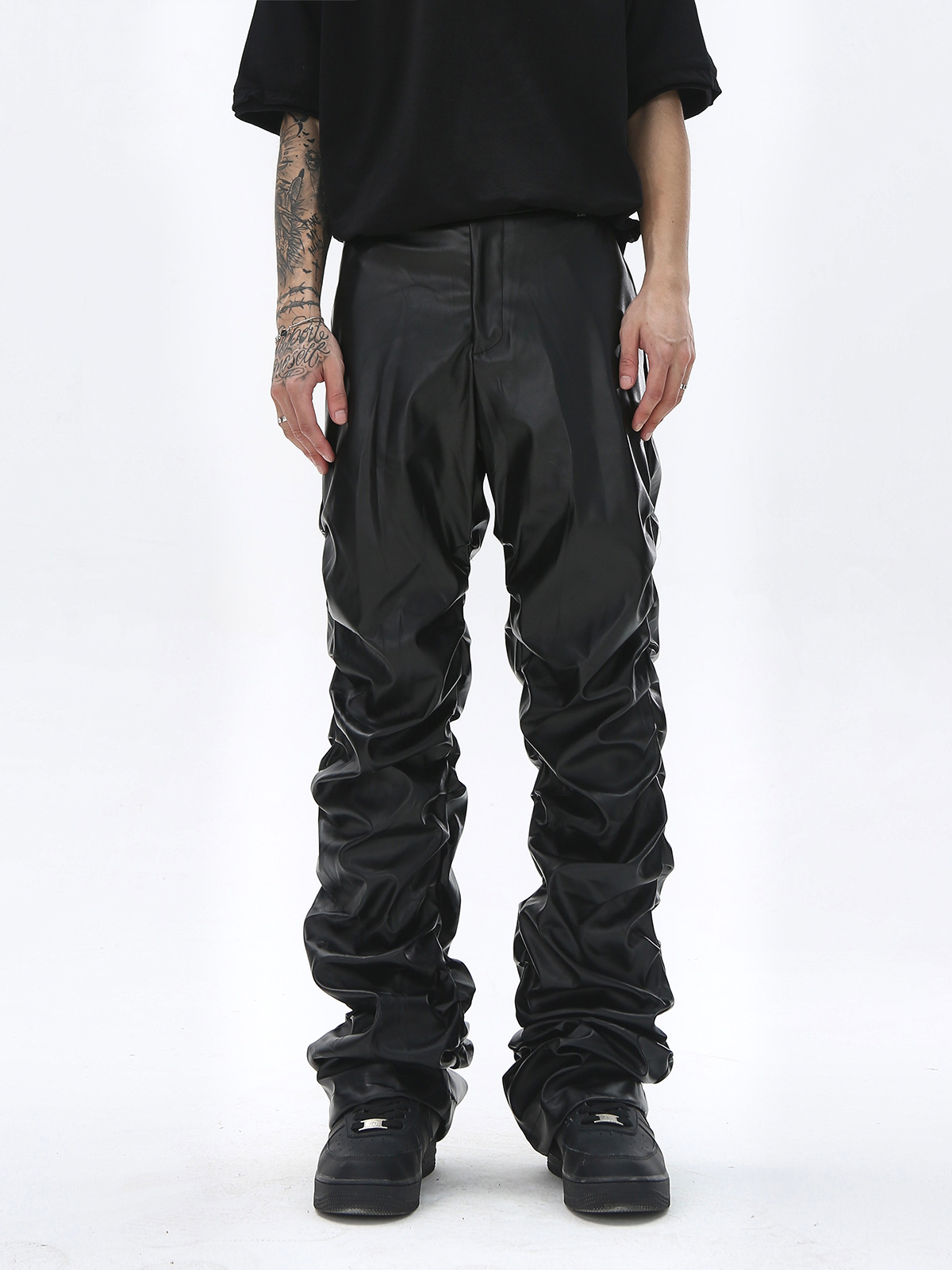 Pantalon en cuir PU d'inspiration punk pour homme - Coupe skinny style moto avec plis subtils, pantalon long slim taille haute (noir, S-XL)_voghion.com