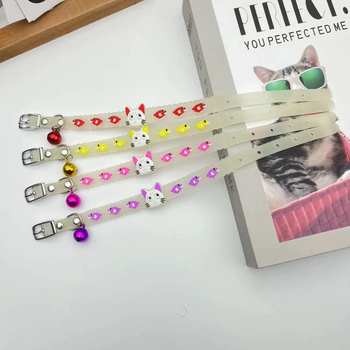 Трансграничный новый флуоресцентный силиконовый ошейник кошачий щенок светящийся ошейник