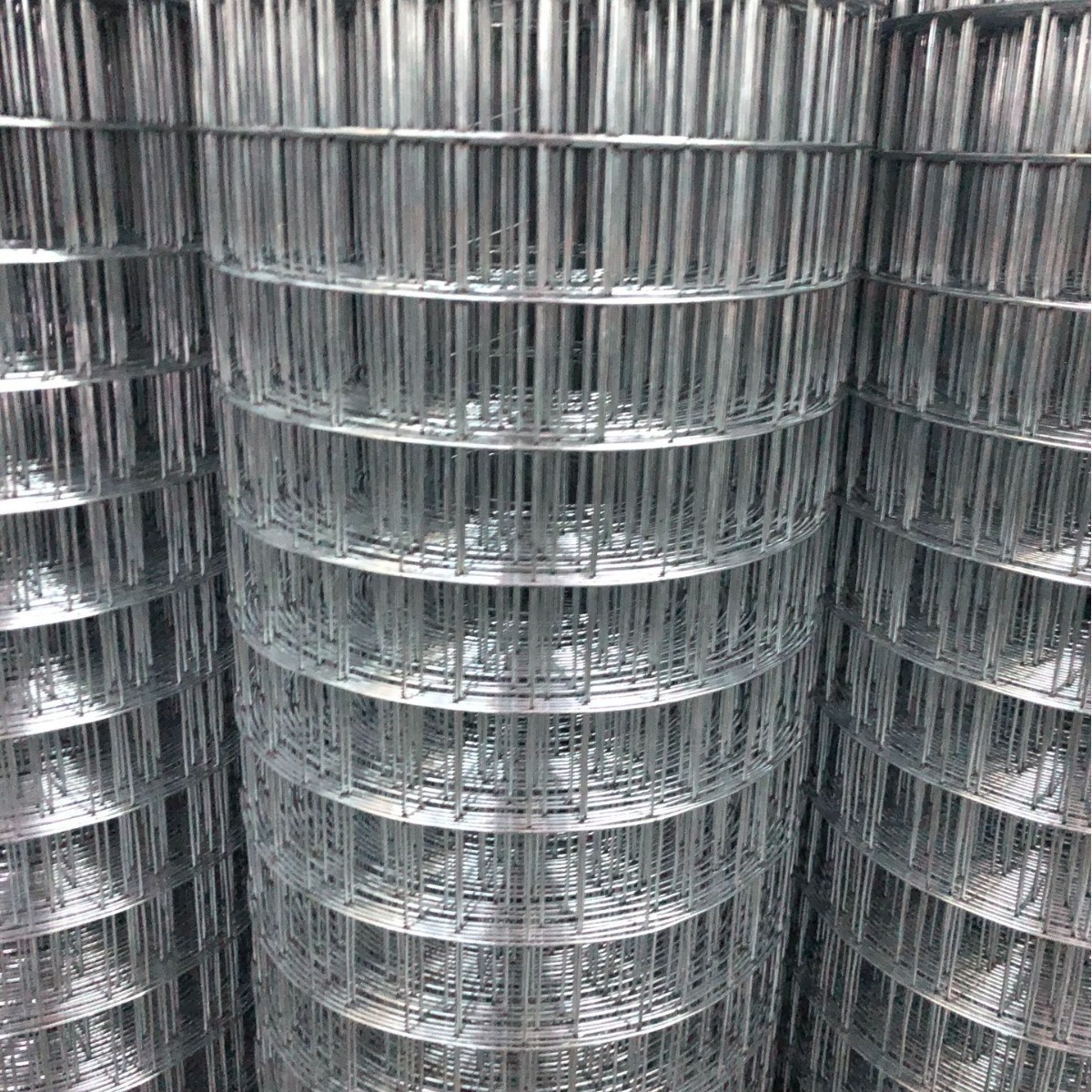 rejilla de alambre galvanizado en frío y caliente aislamiento de yeso de pared antigrietas rejilla de soldadura de pared reforzada rejilla de alambre de púas soldada por puntos rejilla de alambre