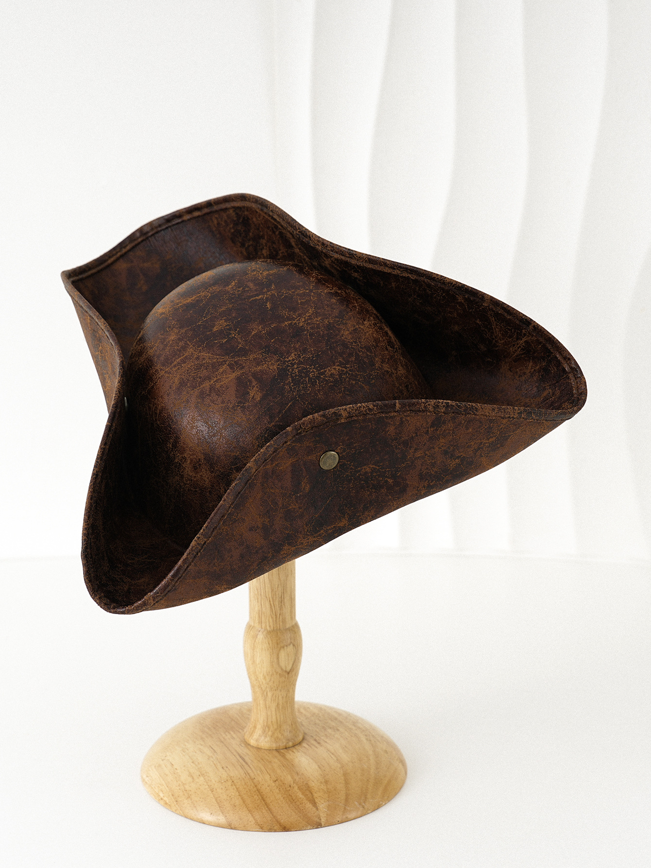 Cappello da festa unisex marrone fantasia pirata cowboy triangolare per ballo di fine anno stile western decorativo_voghion.com