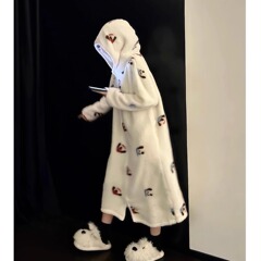 甜美可爱卡通印花珊瑚绒睡袍女款冬季加绒加厚保暖连帽家居服睡衣