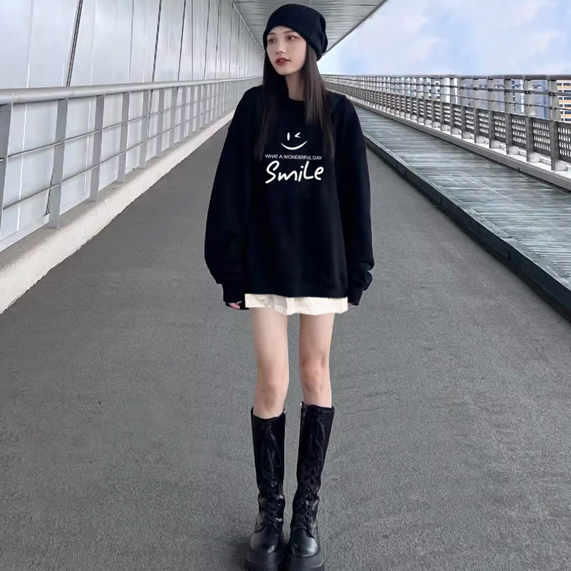 Lazy Style Fake Two-Piece Sweatshirt for Women, Niche Outerwear, 2026 Autumn and Winter New Style, Fleece-Lined, Loose Fit, Hip-Covering, Fashionable Top Lazy Style Fake Two-Piece Sweatshirt for Women, Niche Outerwear, 2026 Autumn and Winter New Style, Fleece-Lined, Loose Fit, Hip-Covering, Fashionable Top