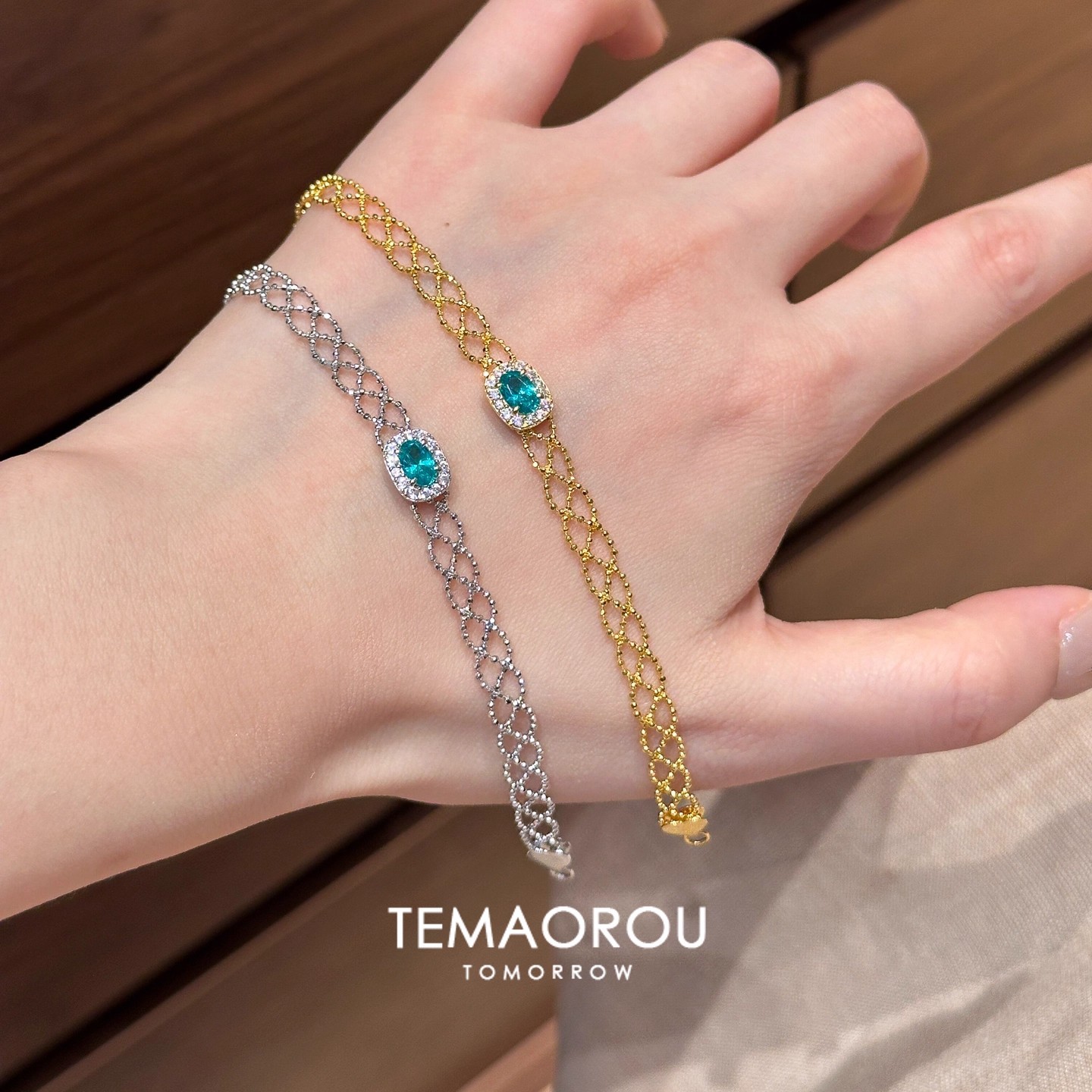 Dreamy Blingbling Para Blue Sugar Cube Sparkling Diamond Fine Lace Bracelet for Women Accessible Luxury High-End Non-Fading