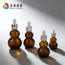 ���l10ml��ɫ�����p���J�ι�ƿ50ml�������AҺ���bƿ��ɫ�ܹ⿨��