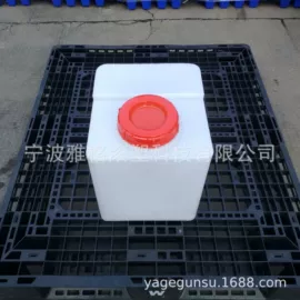 滚塑容器;塑料桶;其他管件