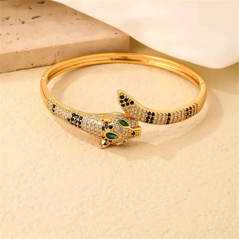 Parure de bijoux serpentine pleine de diamants, bague bracelet en zircon, personnalité de luxe légère, tête de léopard de l'industrie lourde_voghion.com