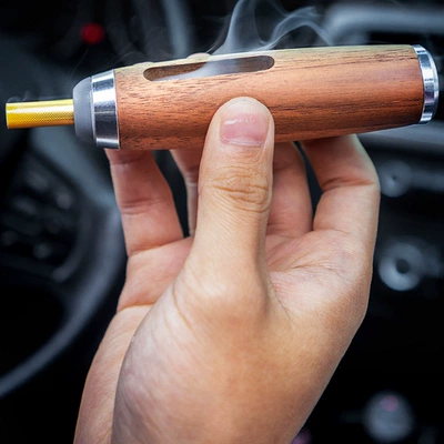 Cigarette Mouth Silicone Cigarette — Car ashtray