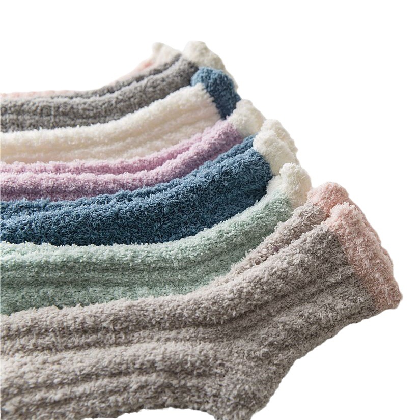 Calcetines de terciopelo coral para mujeres sueño posparto Otoño e Invierno mediados de la pantorrilla casa forrada de lana engrosada calcetines de confinamiento calcetines de piso de felpa