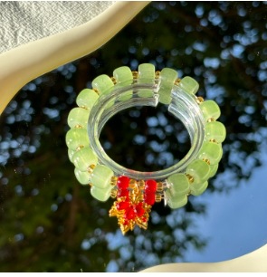 S047-Pulsera hoja de arce roja y cuentas verdes#tamaño 336