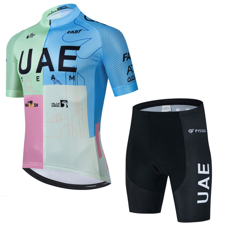 끈이 없는 슈트 19