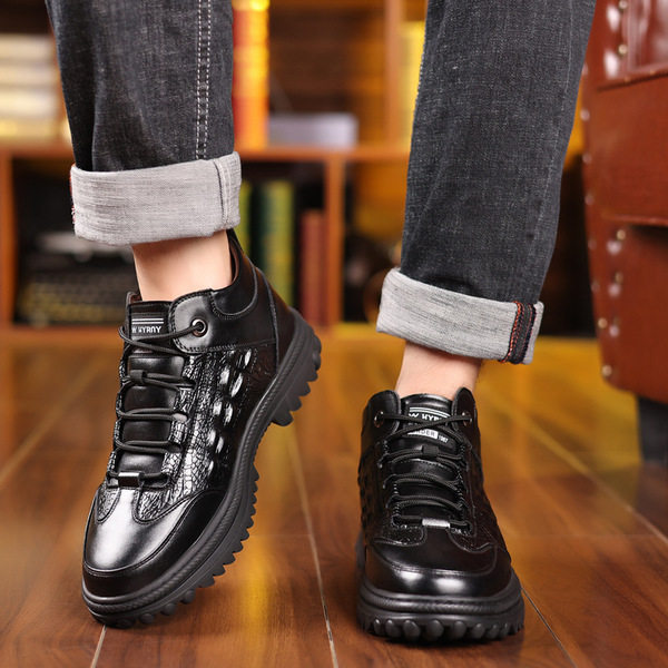 Cotton Shoes 2025 Winter New Leather Covered Velvet Warm Fashionable…