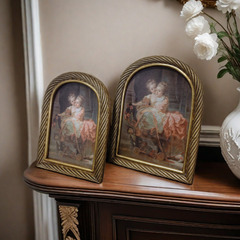 Retro European Style Light Luxury Gold Wedding Photo Frame Wall Art Frame Photo Wall Decor Living Room TV Stand Ornament