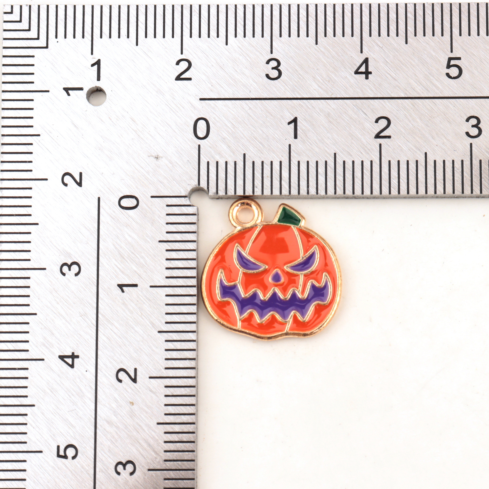 10 pumpkin faces for the price of 100