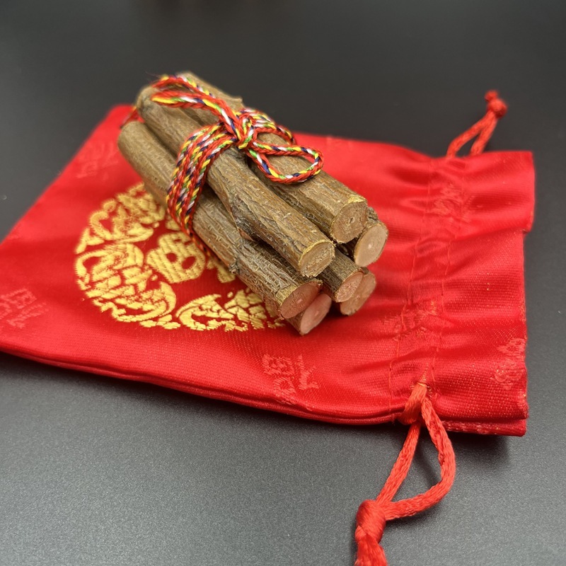 五彩绳桃木枝一捆招桃花摆件7根7CM儿童宝宝压惊原木东南桃木枝|undefined