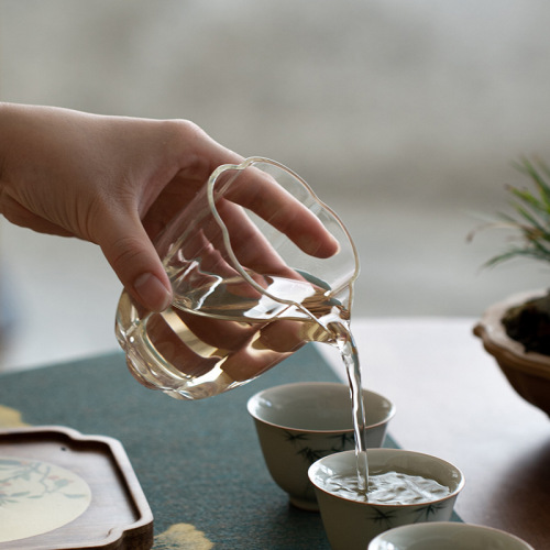 Glass fair cup high borosilicate male cup tea divider tea brewing time tea set tea sea glass cup even simple tea sea divider