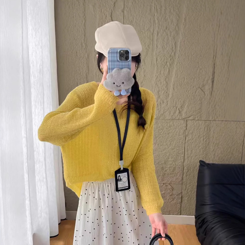 2025 Spring and Summer New Back Button Split Design Sense Hollow Bright Silk Thin All-match High-grade Knitted Blouse for Women