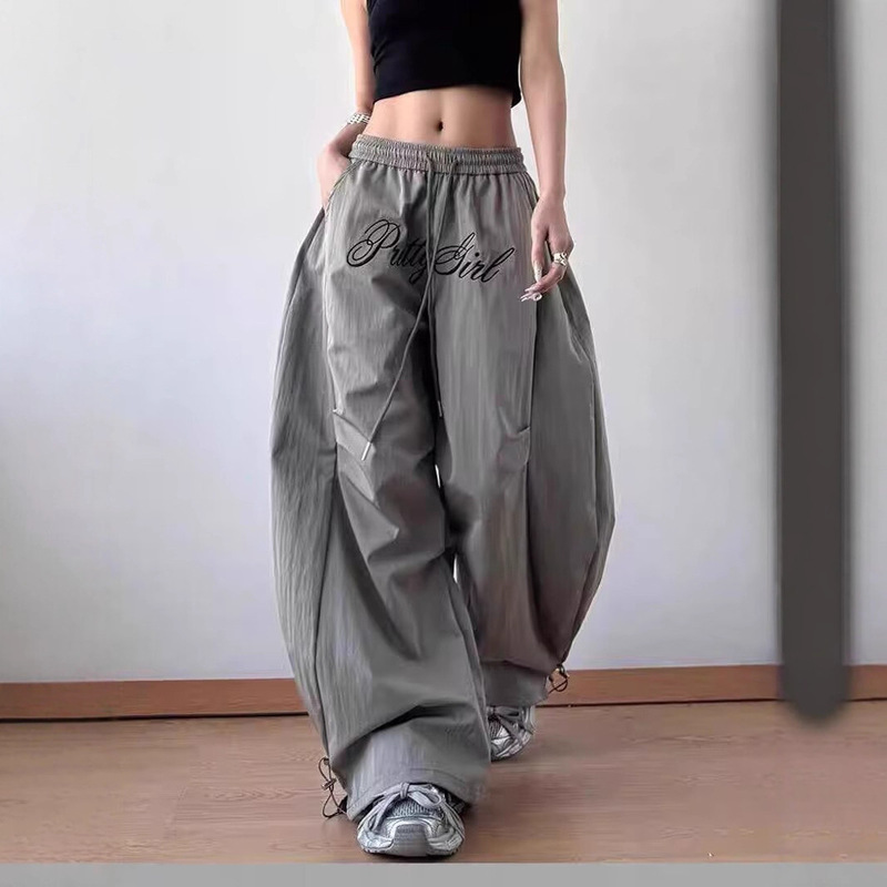 Paratrooper Cargo Pants for Women, Summer New Style, Drapey Wide-Leg Scimitar Pants, American-Style Gray Letter Embroidery, Pleated Jazz Pants Paratrooper Cargo Pants for Women, Summer New Style, Drapey Wide-Leg Scimitar Pants, American-Style Gray Letter Embroidery, Pleated Jazz Pants