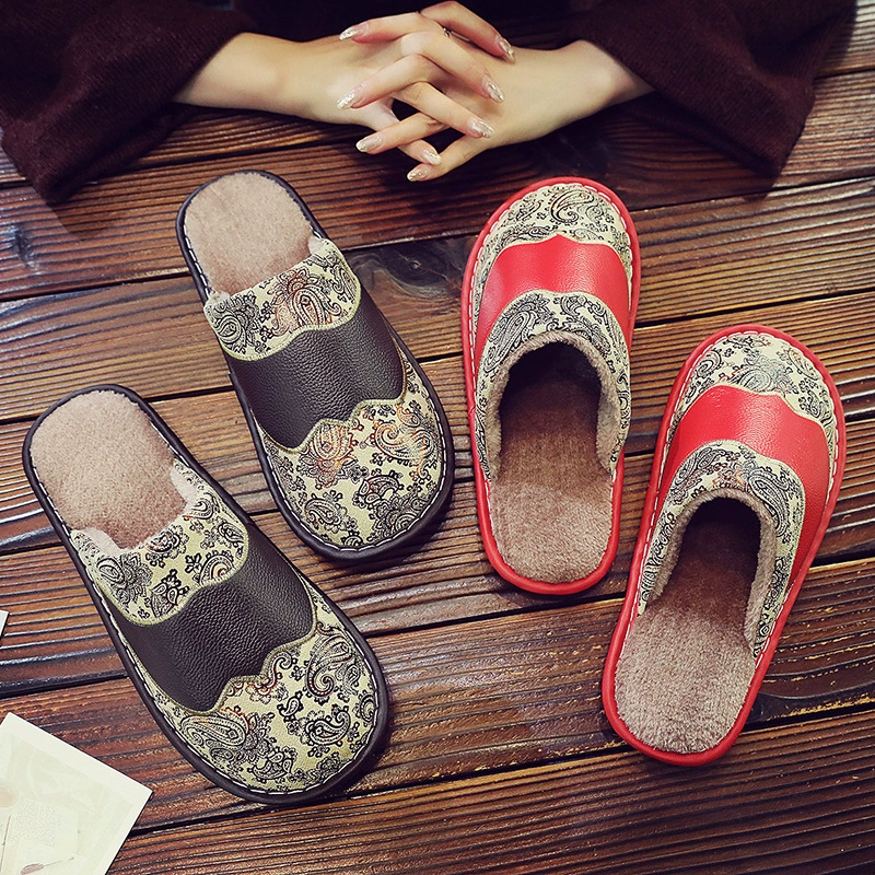 Новые стильные пушистые домашние кожаные тапочки из воловьей кожи с вышивкой в европейском стиле для мужчин и женщин, Нескользящие домашние кожаные тапочки с твердой подошвой