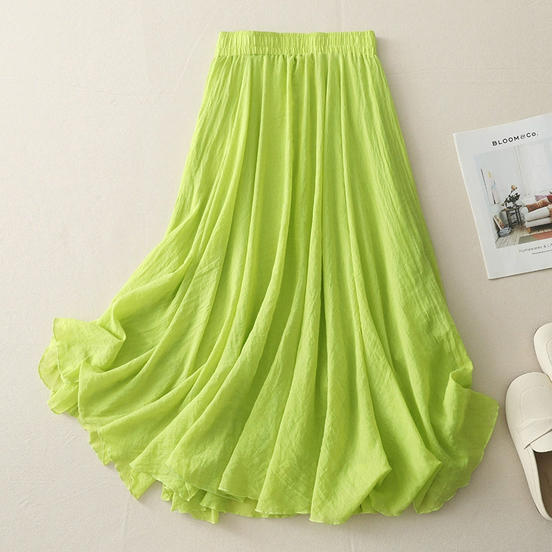 Настоящая фотография художественной хлопчатобумажной и льняной юбки больших размеров Mori Girl с эластичной резинкой на талии, длинной однотонной юбки А-силуэта, в этническом стиле для пляжа.