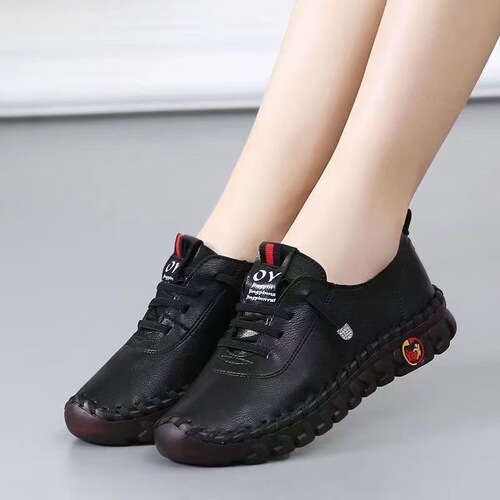 Handmade Stitched Soft Sole Spring and Autumn Women's Casual Leather Shoes for Middle-Aged Women, Comfortable and Non-Slip, No Foot Fatigue, Mother's Shoes