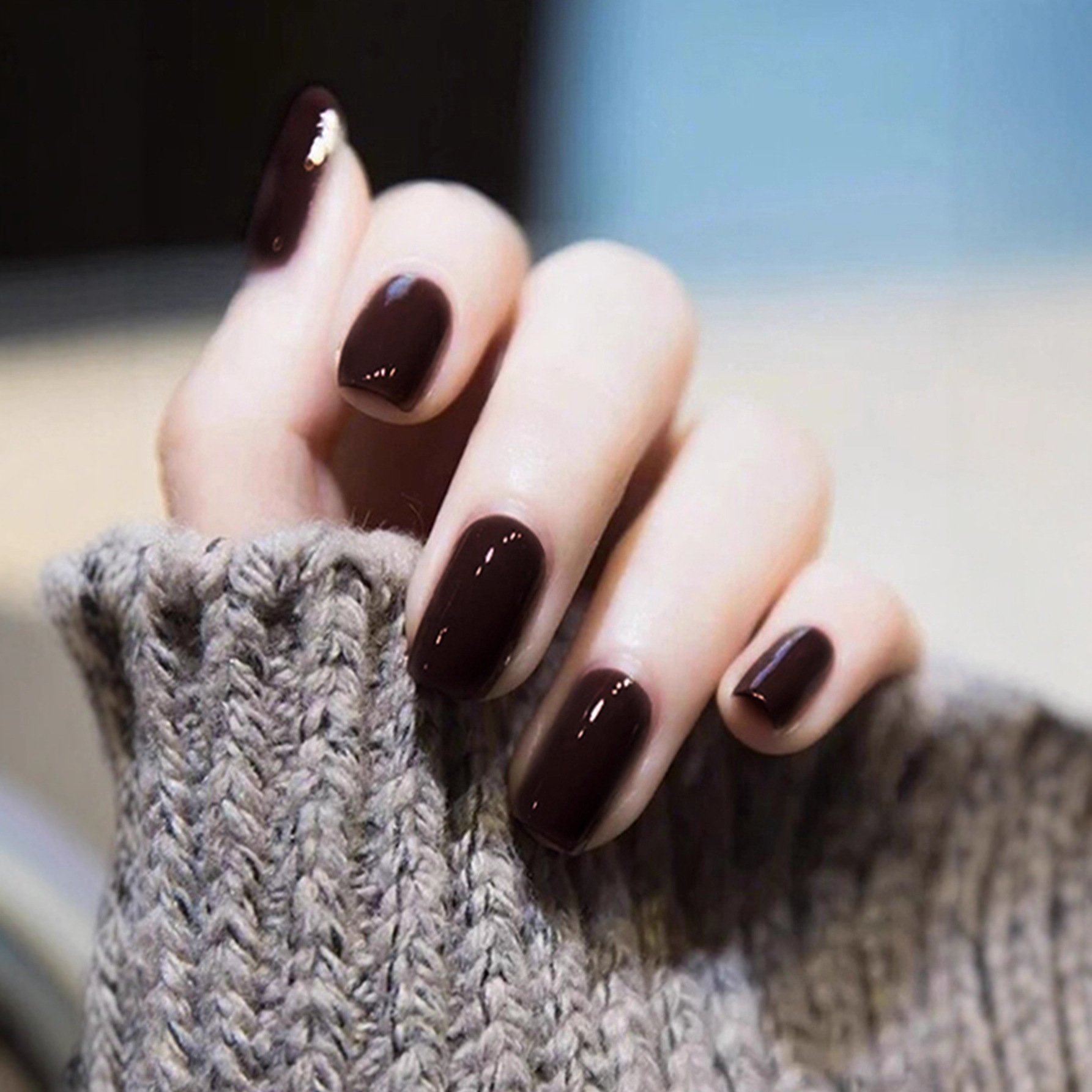 Comercio exterior largo color café oscuro desgaste de uñas de color sólido dulce simple parche de uñas 24 piezas de estilo elegante