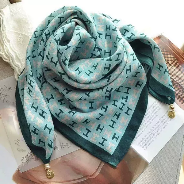 70 Velvet-HH Blue