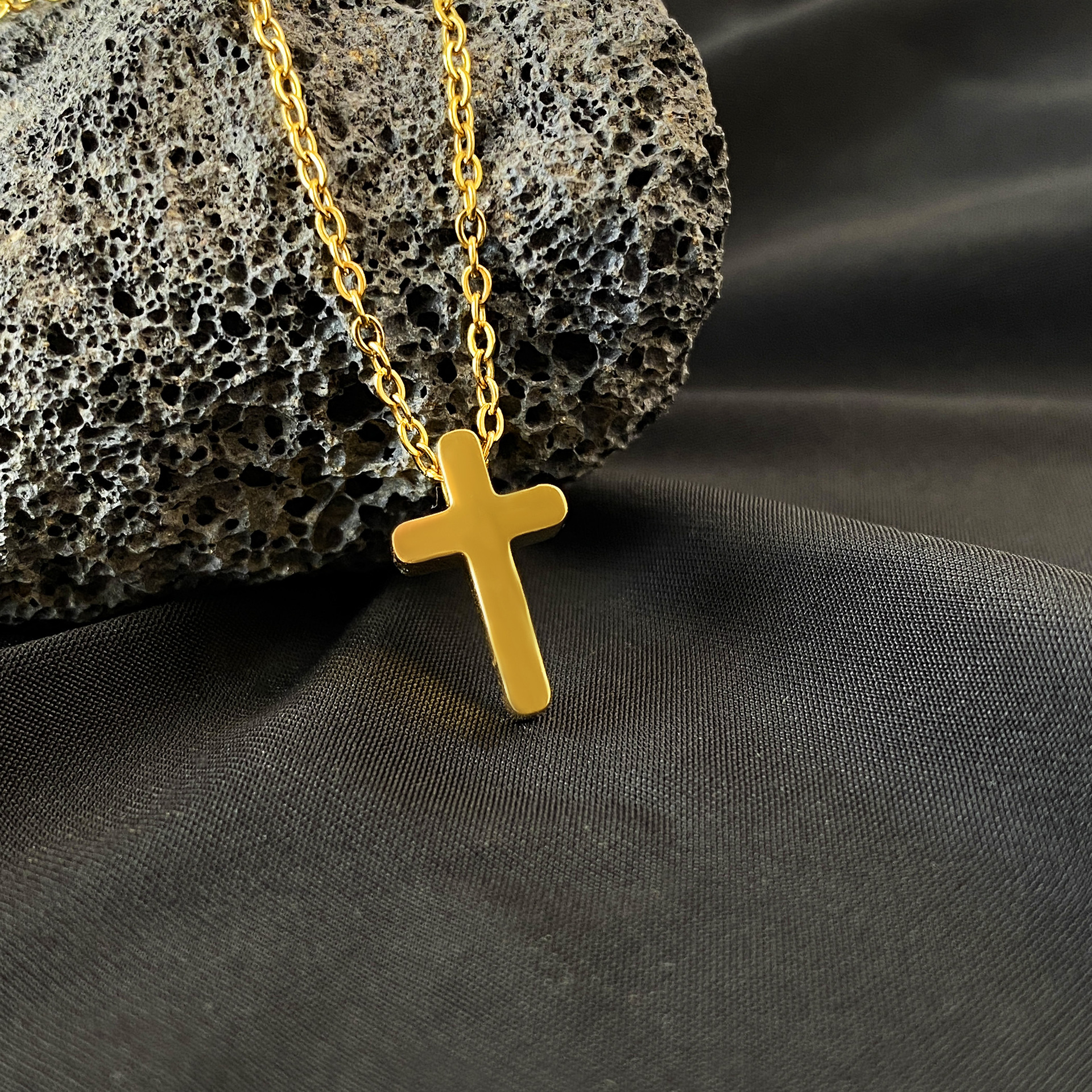 cable chain Chain Type 1 Piece Quantity Wholesale Jewelry Retro Cross Titanium Steel Pendant Necklace