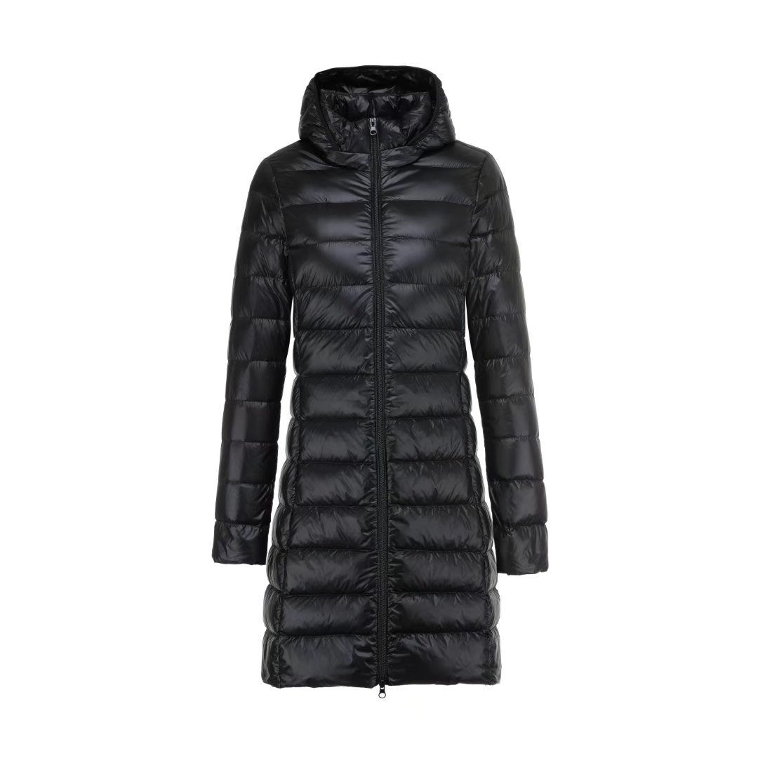 Invierno de mediana edad y ancianos de mediana edad, madre de longitud media, chaqueta de plumón ligera de gran tamaño, gorra extraíble y chaqueta de invierno de gran tamaño