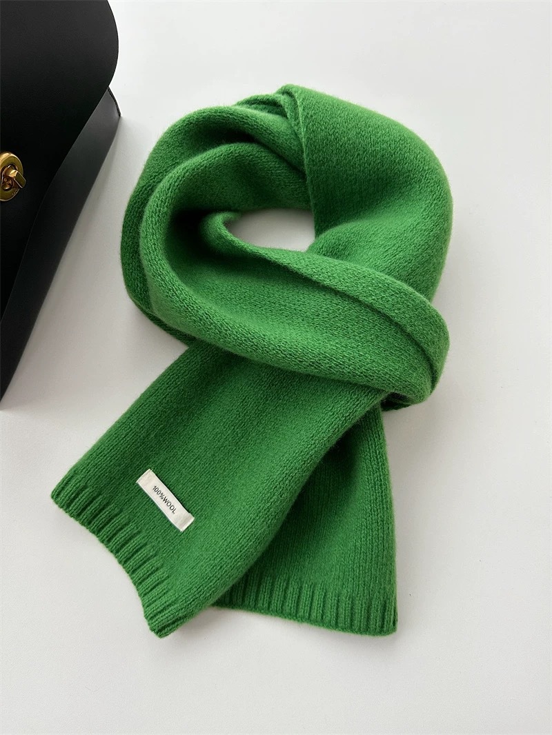 High quality pure wool-bamboo green