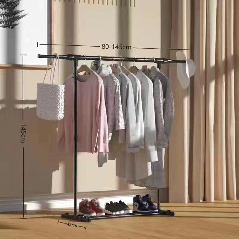 ハンガーの床置き式の厚いコートの棚のベランダの物干しの竿の棚の家庭用寝室の寮の家庭は服を掛けます。|undefined
