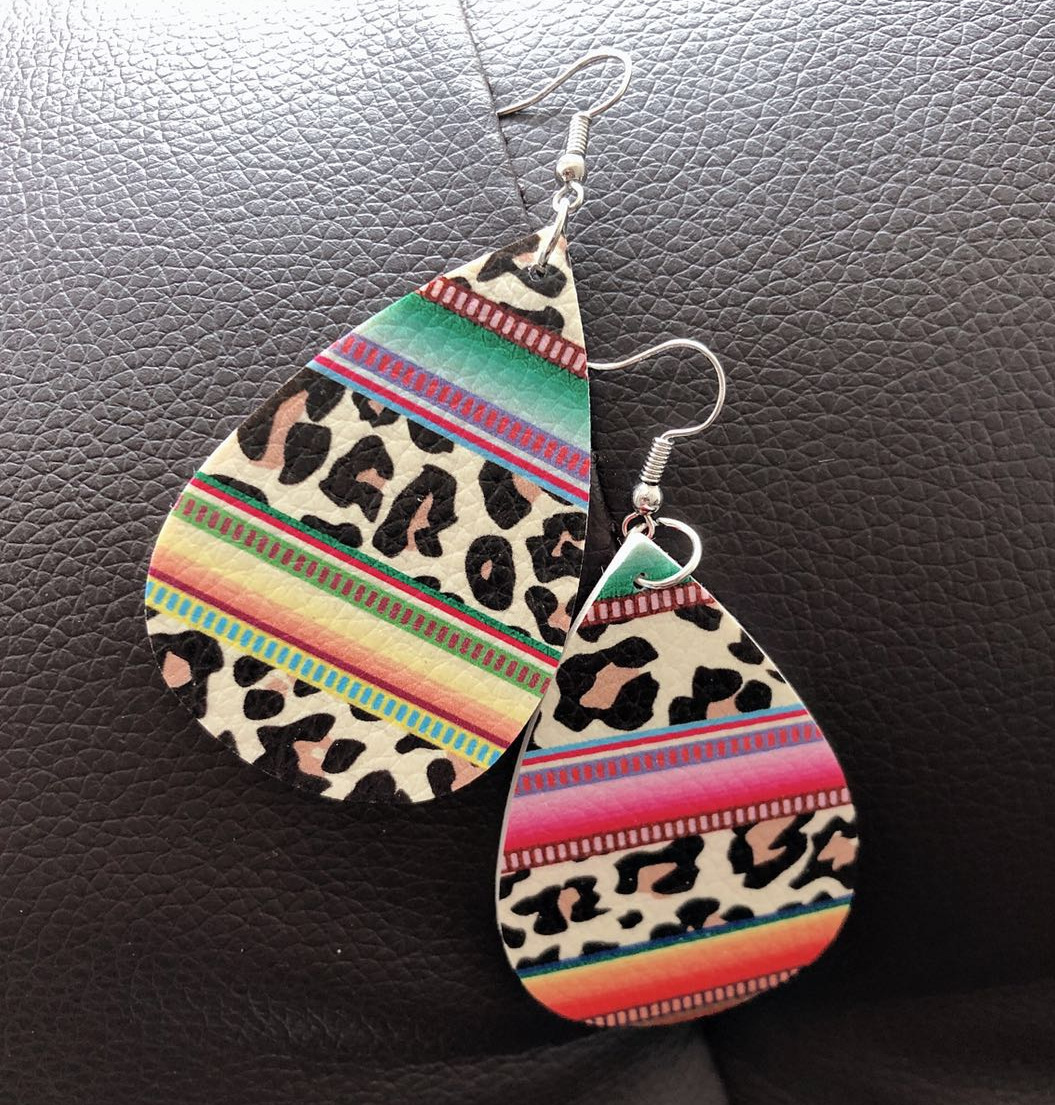 New Water Drop Leopard Print Striped Leather Earrings Wholesale Nihaojewelry display picture 3